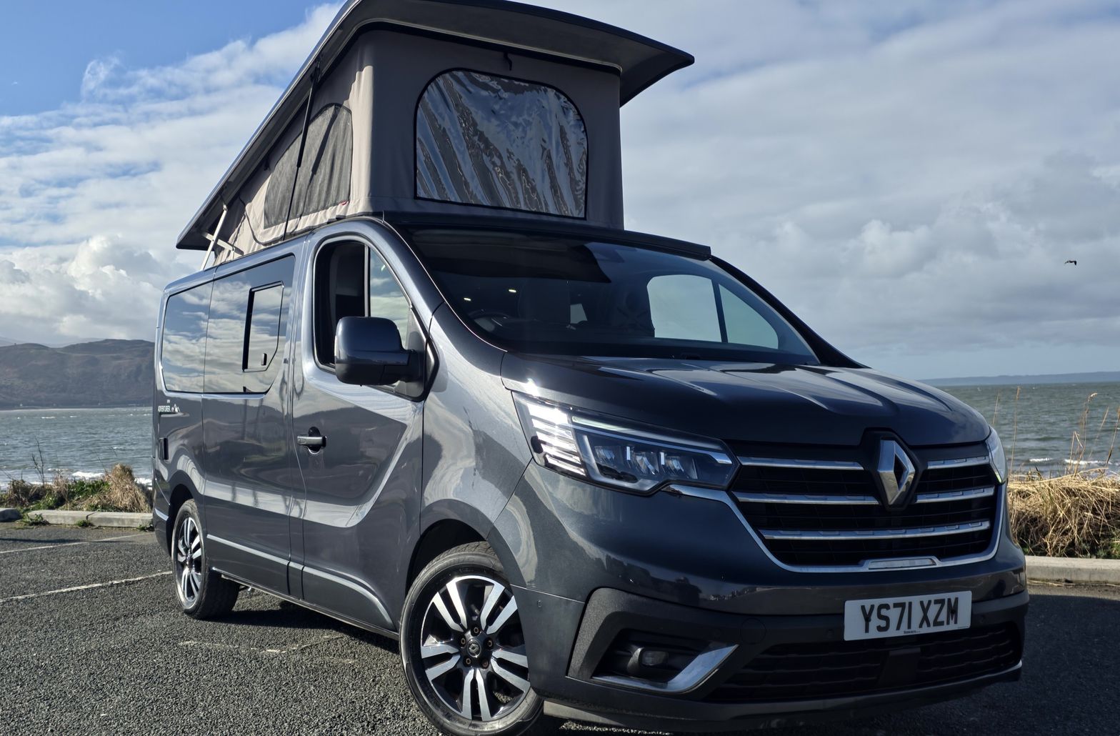 Renault Trafic Campervan - 2021 New Shape Sport SWB - Thumbnail 5