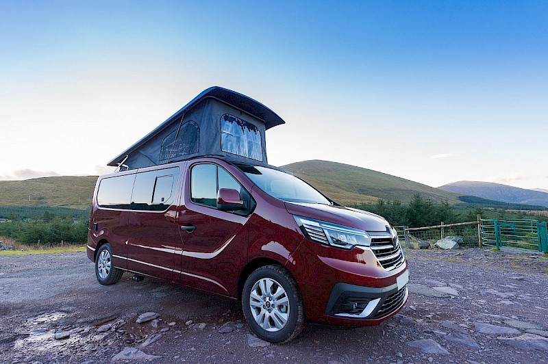 Renault Trafic Campervan - 2025 Eryri Adventurer Extra LWB 4 Berth