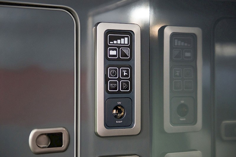 Renault Trafic Campervan - 2025 Eryri Adventurer Extra LWB 4 Berth