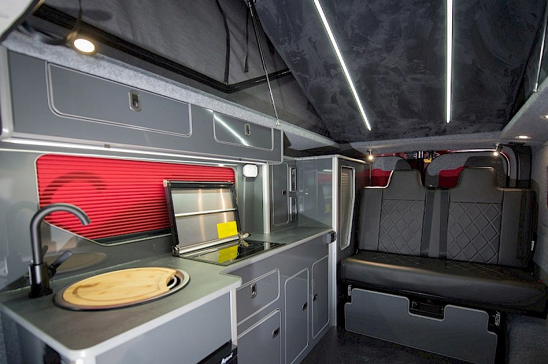 Renault Trafic Campervan - 2025 Eryri Adventurer Extra LWB 4 Berth