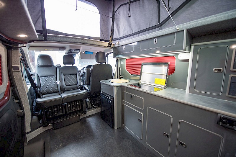 Renault Trafic Campervan - 2025 Eryri Adventurer Extra LWB 4 Berth