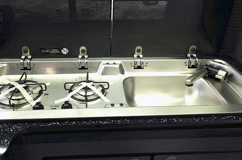 Renault Trafic Campervan - 2016 Sport SWB