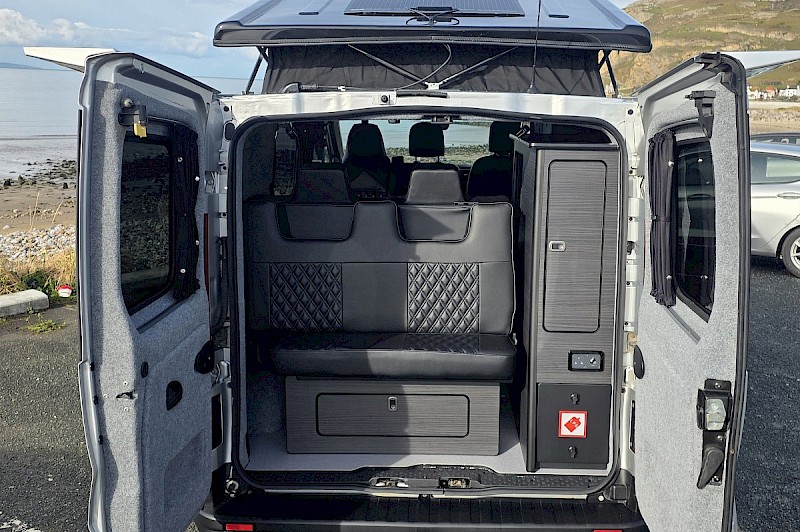 Renault Trafic Campervan - 2016 Sport SWB