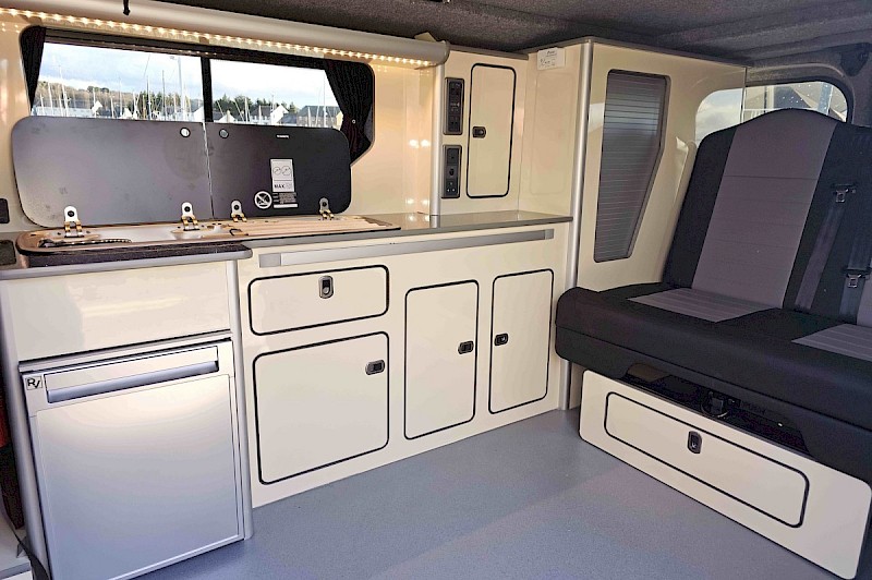 Renault Trafic Campervan - 2020 LWB