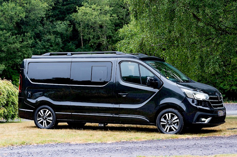 Renault Trafic Campervan - Eryri Explorer 2026 Sport LWB